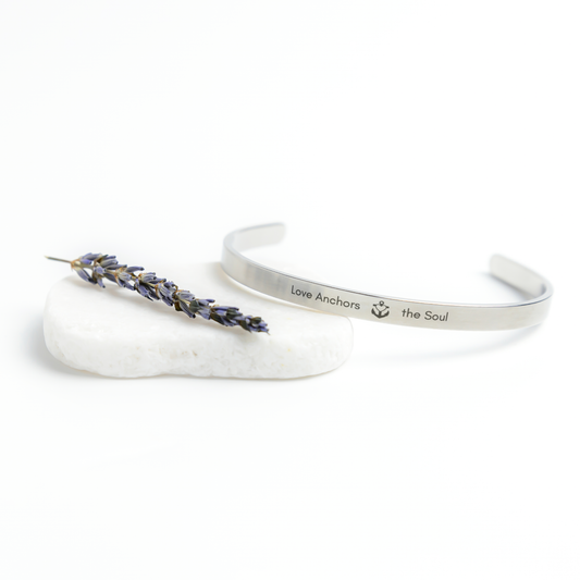 Anchored_In_Gods_Love_Silver_Lifestyle_03_Mockup.png